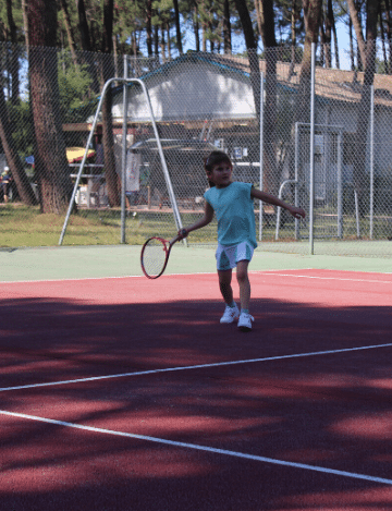 ecole-tennis-tennis-club-la-teste.png