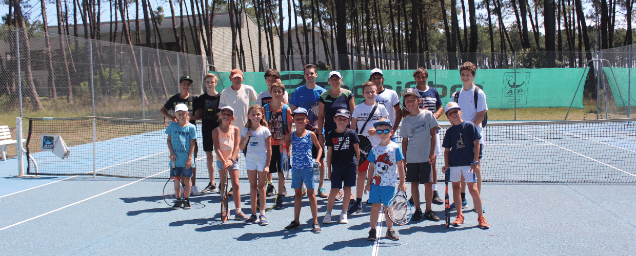 Enfants club de tennis